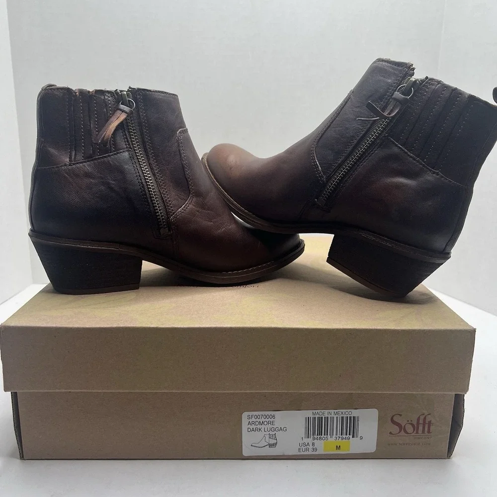 Sofft Ardmore Women’s 8 M Dark Luggage Brown Leather Heeled Ankle Booties NIB
